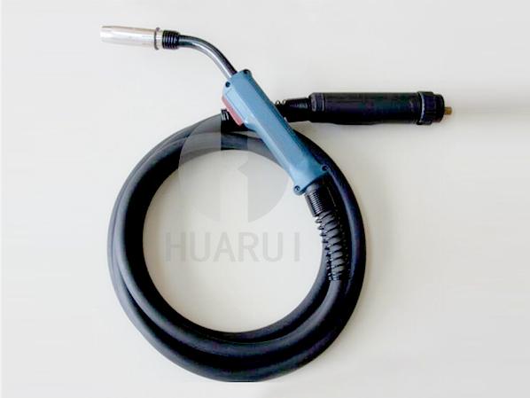 華瑞焊割告訴您機(jī)器人焊槍優(yōu)點(diǎn)